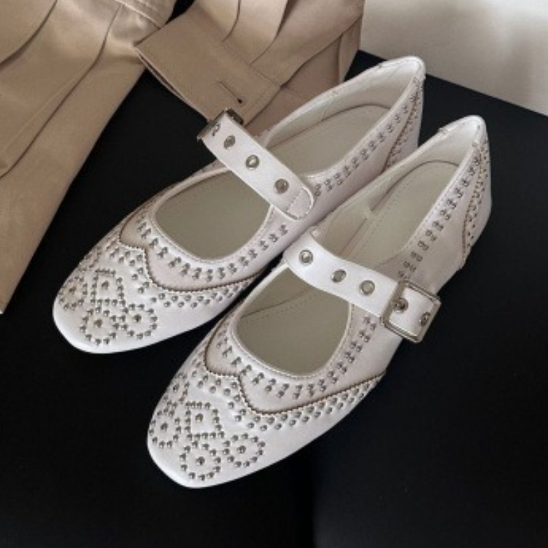 Women'S Shoes Round Toe - Retro Klinknagel Gesp Ontwerp Flats Vrouwen