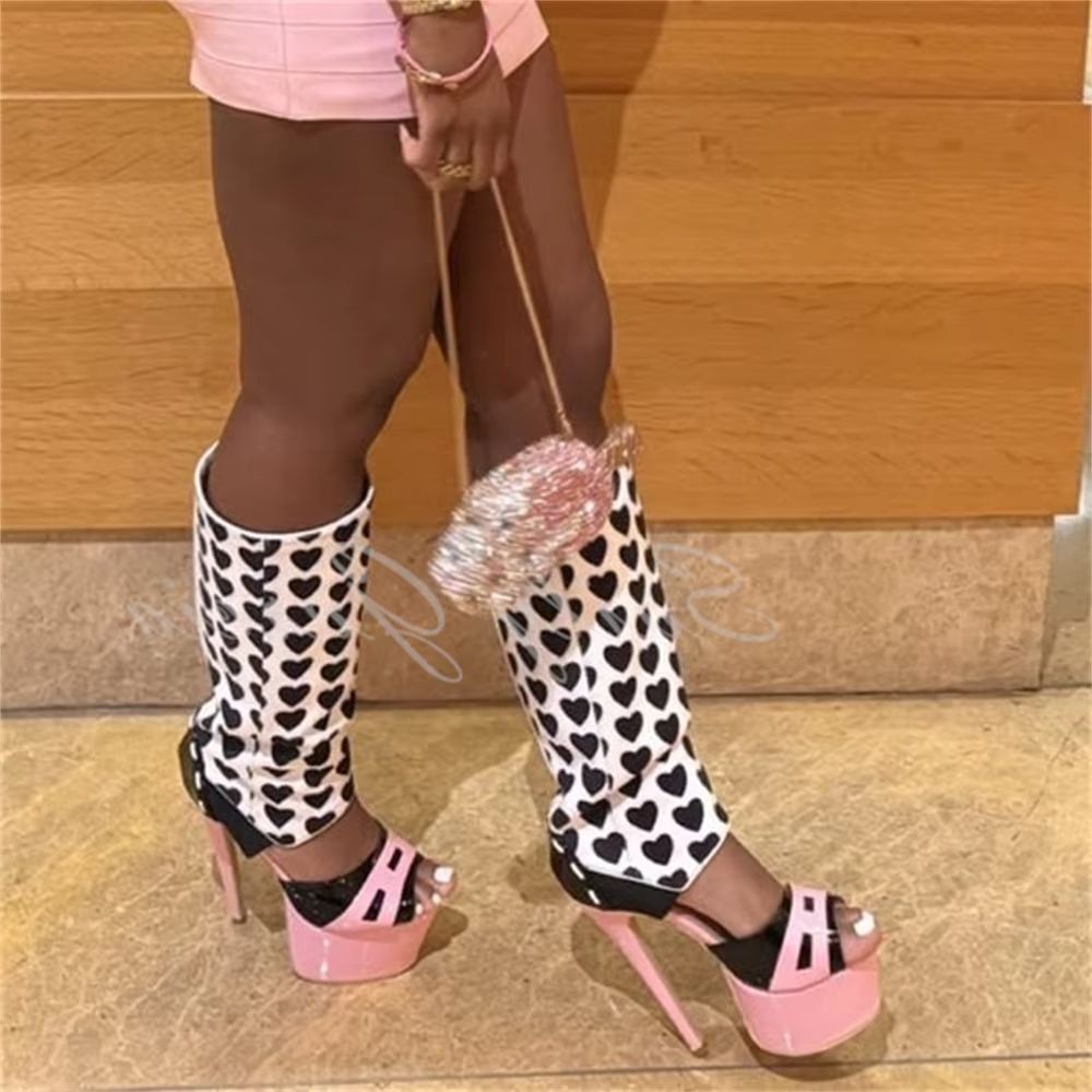 High Knee Heel Boots - Roze dameskniehoge laars met hartdecoratie, sexy