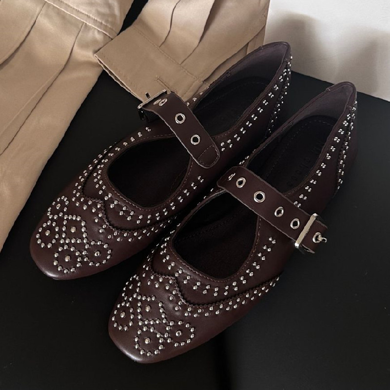 Retro Klinknagel Gesp Ontwerp  - Women'S Shoes Round Toe recensie en prijs