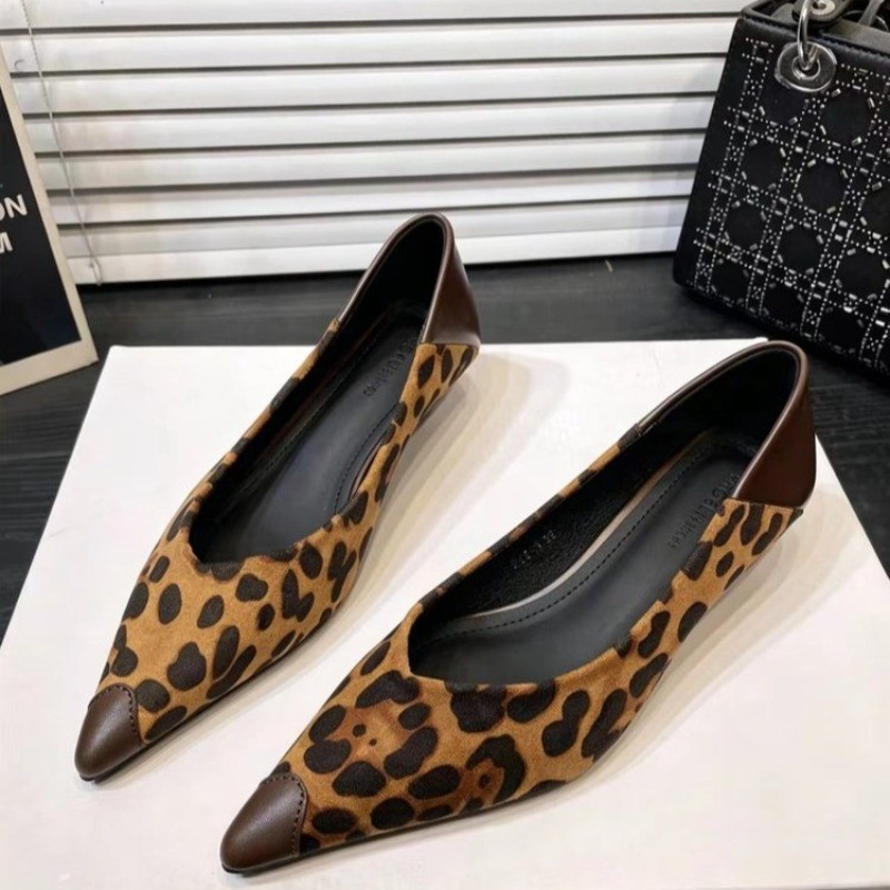 Gespleten dunne hak enkelpunti - Leopard Print Heels recensie en prijs