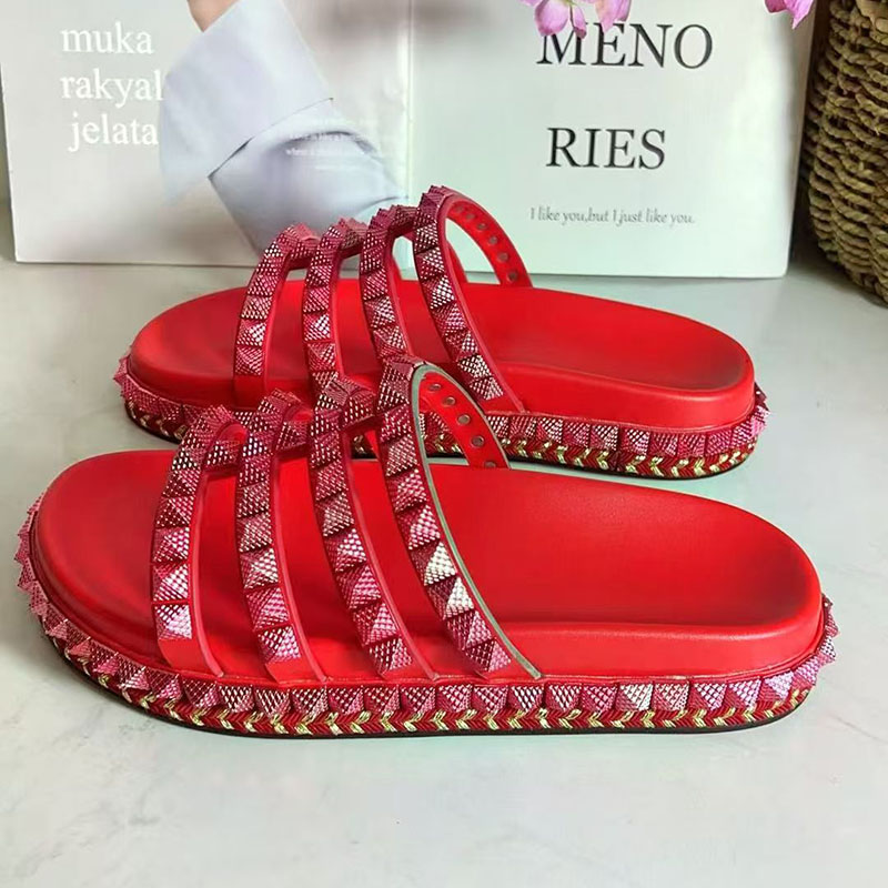Rode klinknagel bezaaid gladia - Women'S Shoes Red Bottoms recensie en prijs