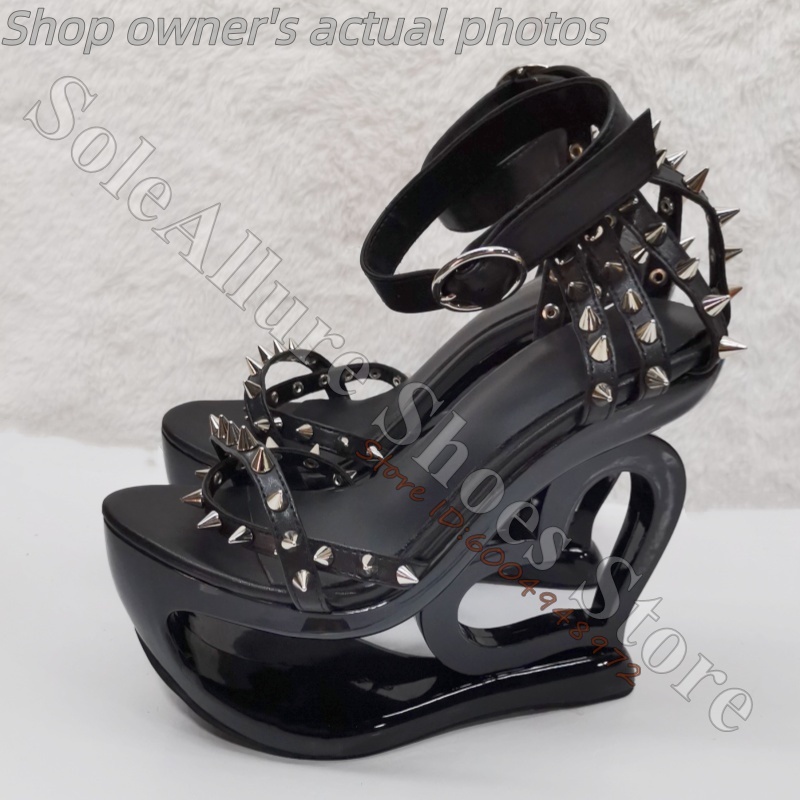 Heet roze spike-studded sandal - Leopard Print Heels recensie en prijs