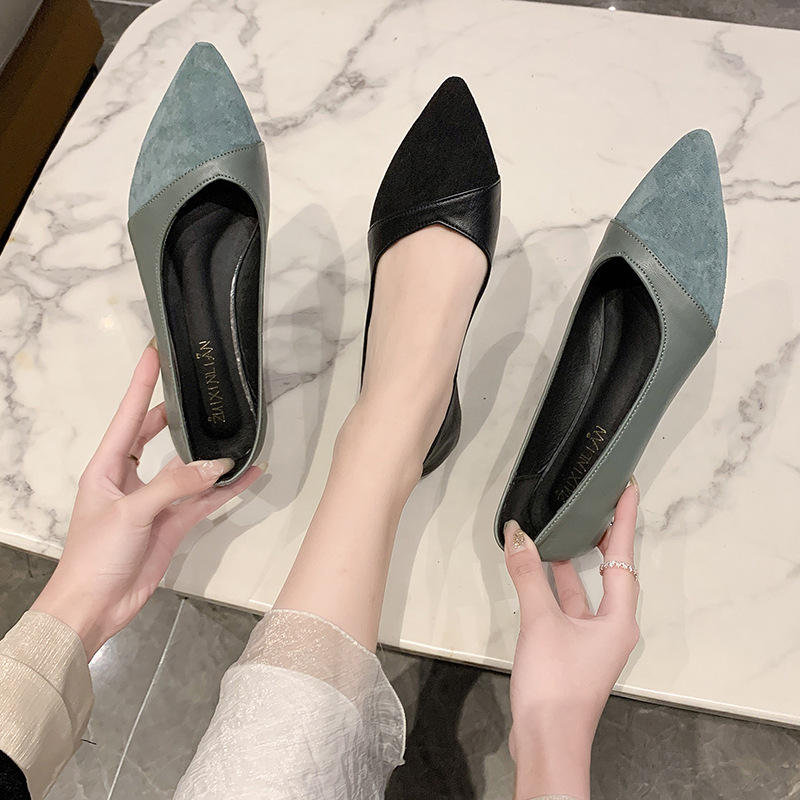 Platte zwarte leren schoenen v - Pointed Toe Flat recensie en prijs