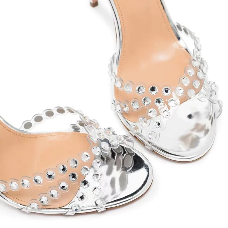 Sociale plus size zilveren hak - Platform Mule Heel recensie en prijs
