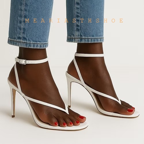 Beige zwarte kruisbandjes flip - Platform Mule Heel recensie en prijs