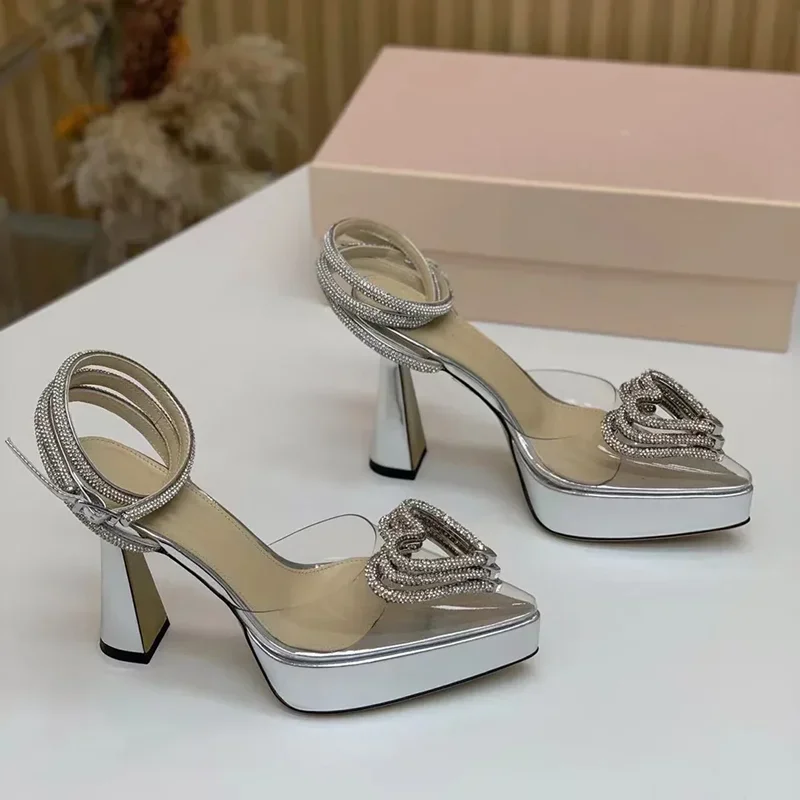 Platform Kristal Liefde Decora - Pointed Toe Flat recensie en prijs